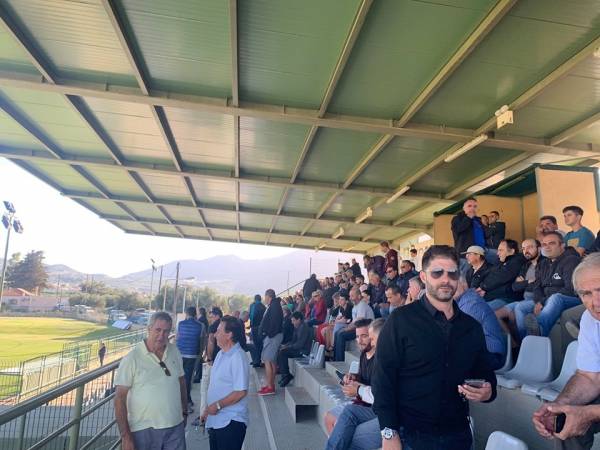 "&Chi;ό&rho;&tau;&alpha;&sigma;&epsilon;" &tau;&omicron; &kappa;&omicron;&iota;&nu;ό &tau;&omicron;&upsilon; &sigma;&tau;&eta;&nu; &pi;&rho;&epsilon;&mu;&iota;έ&rho;&alpha; &omicron; &Gamma;&iota;&omicron;ύ&chi;&tau;&alpha;&sigmaf;