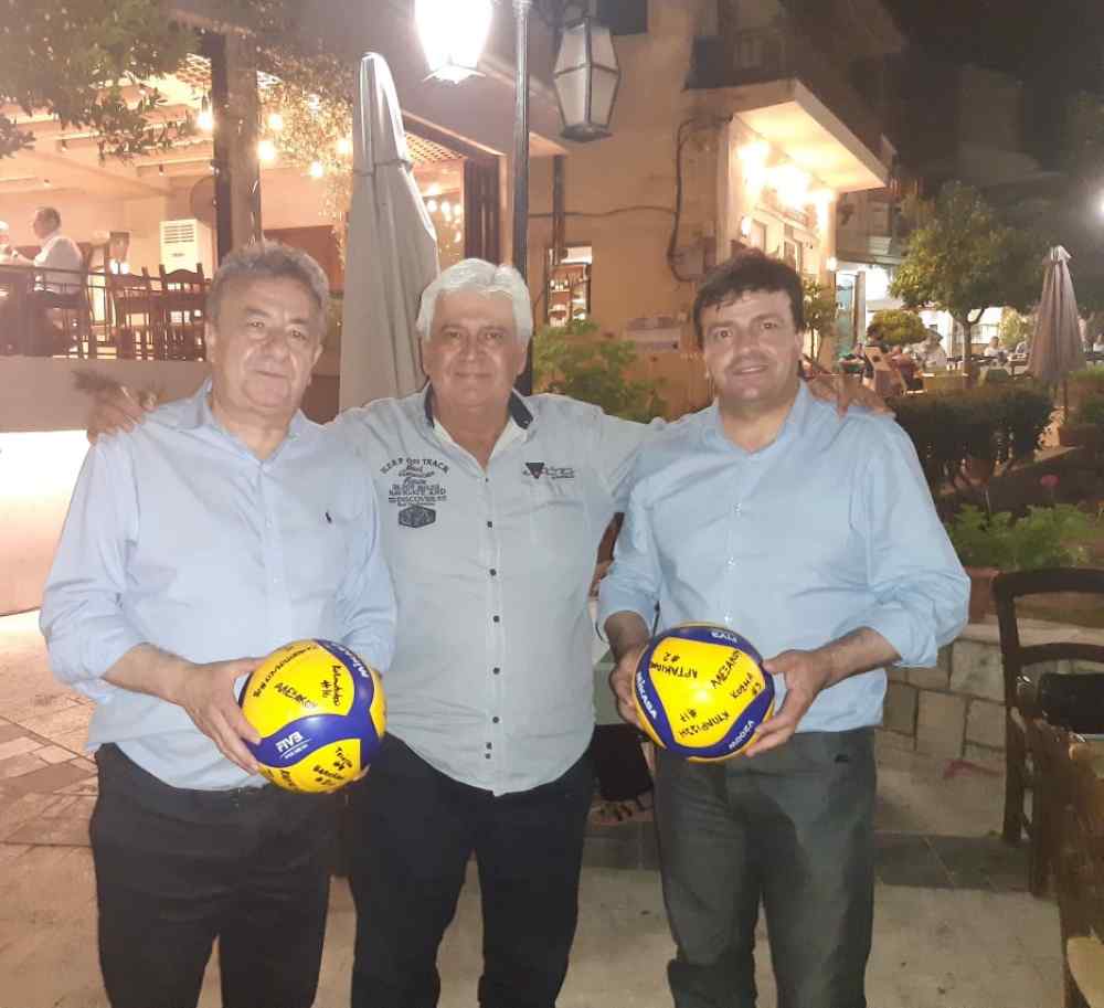 H &Epsilon;&theta;&nu;&iota;&kappa;ή &beta;ό&lambda;&epsilon;&iota; έ&phi;&upsilon;&gamma;&epsilon; &alpha;&pi;&omicron; &tau;&omicron; &Eta;&rho;ά&kappa;&lambda;&epsilon;&iota;&omicron; &mu;&epsilon; &tau;&iota;&sigmaf; &kappa;&alpha;&lambda;ύ&tau;&epsilon;&rho;&epsilon;&sigmaf; &epsilon;&nu;&tau;&upsilon;&pi;ώ&sigma;&epsilon;&iota;&sigmaf;