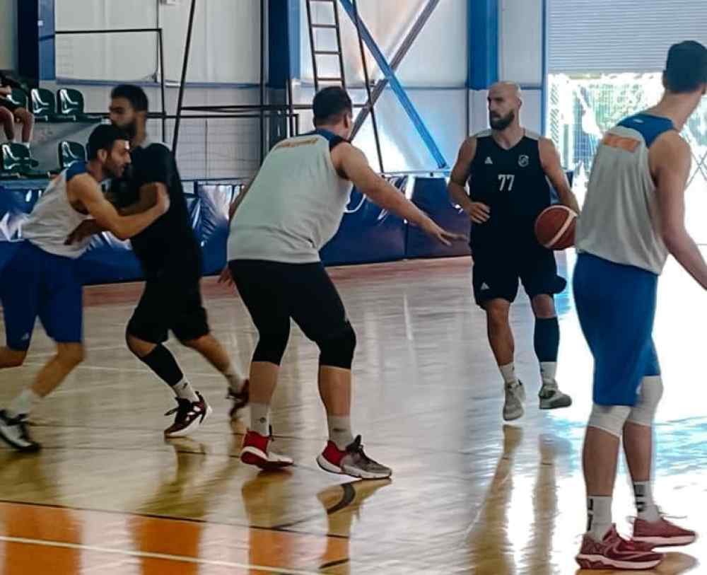 &Mu;&iota;&alpha; &nu;ί&kappa;&eta; &kappa;&alpha;&iota; &mu;&iota;&alpha; ή&tau;&tau;&alpha; &sigma;&tau;&eta;&nu; &Alpha;&theta;ή&nu;&alpha;, &gamma;&iota;&alpha; &tau;&omicron; &mu;&pi;ά&sigma;&kappa;&epsilon;&tau; &tau;&omicron;&upsilon; &Omicron;&Phi;&Eta;