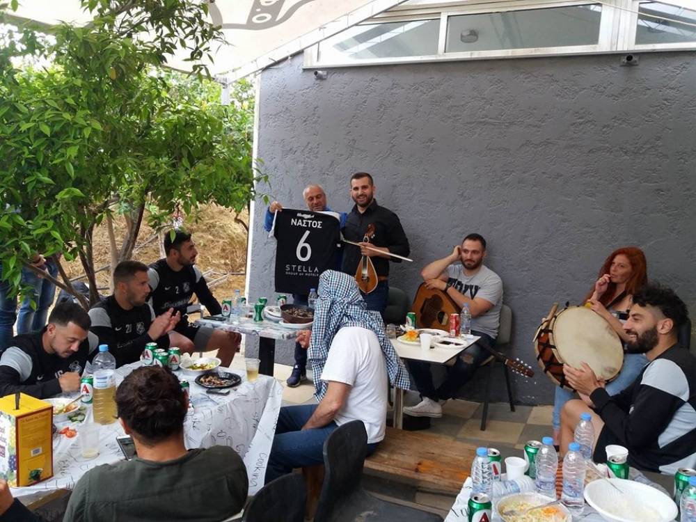 &Sigma;&tau;&eta;&nu; ...&upsilon;&gamma;&epsilon;&iota;ά &tau;&omega;&nu; &epsilon;&chi;&theta;&rho;ώ&nu; &tau;&omicron;&upsilon;&sigmaf;!