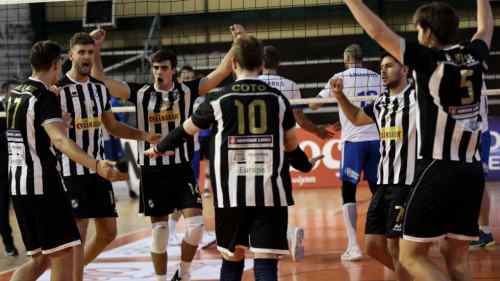 Volley League: &Epsilon;&pi;&iota;&beta;&lambda;&eta;&tau;&iota;&kappa;ό&sigmaf; &kappa;&alpha;&iota; &sigma;&tau;&eta; &Sigma;ύ&rho;&omicron; &omicron; &Omicron;&lambda;&upsilon;&mu;&pi;&iota;&alpha;&kappa;ό&sigmaf;, &pi;&rho;ώ&tau;&eta; &nu;ί&kappa;&eta; &omicron; &Omicron;&Phi;&Eta;-&Omicron;&lambda;&alpha; &tau;&alpha; &alpha;&pi;&omicron;&tau;&epsilon;&lambda;έ&sigma;&mu;&alpha;&tau;&alpha;