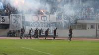Football league: &Sigma;&tau;&eta; &delta;&epsilon;ύ&tau;&epsilon;&rho;&eta; &theta;έ&sigma;&eta; &omicron; &Omicron;&Phi;&Iota;, &mu;&epsilon;&tau;ά &tau;&omicron; "&Chi;" &mu;&epsilon; &tau;&omicron; &Delta;&iota;&alpha;&gamma;ό&rho;&alpha;