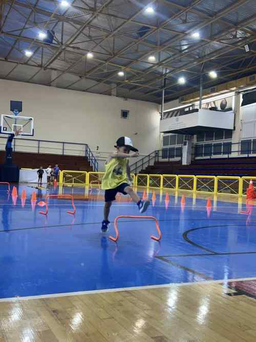 &Omicron;&Phi;&Eta; Summer Camp: &Sigma;&upsilon;&nu;&epsilon;&chi;ί&zeta;&epsilon;&tau;&alpha;&iota; &mu;έ&chi;&rho;&iota; &tau;&iota;&sigmaf; 5 &Sigma;&epsilon;&pi;&tau;&epsilon;&mu;&beta;&rho;ί&omicron;&upsilon;!