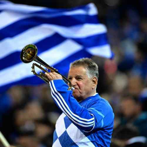 &Sigma;&upsilon;&gamma;&kappa;&lambda;ό&nu;&iota;&sigma;&epsilon; &sigma;&tau;&omicron;&nu; &Sigma;&Kappa;&Alpha;&Iota; &Kappa;&Rho;&Eta;&Tau;&Eta;&Sigma; 92.1 &omicron; &tau;&rho;&omicron;&mu;&pi;&epsilon;&tau;ί&sigma;&tau;&alpha;&sigmaf; &tau;&eta;&sigmaf; &Epsilon;&theta;&nu;&iota;&kappa;ή&sigmaf; (audio)
